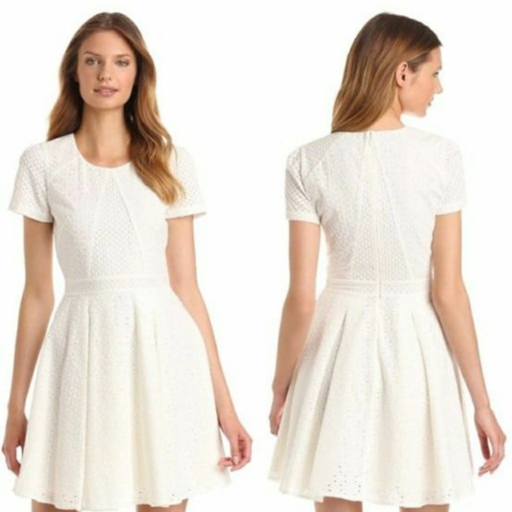 White Eyelet French Connection Floral Flirtation Dress Sz 10